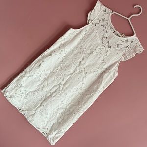White lace dress size M